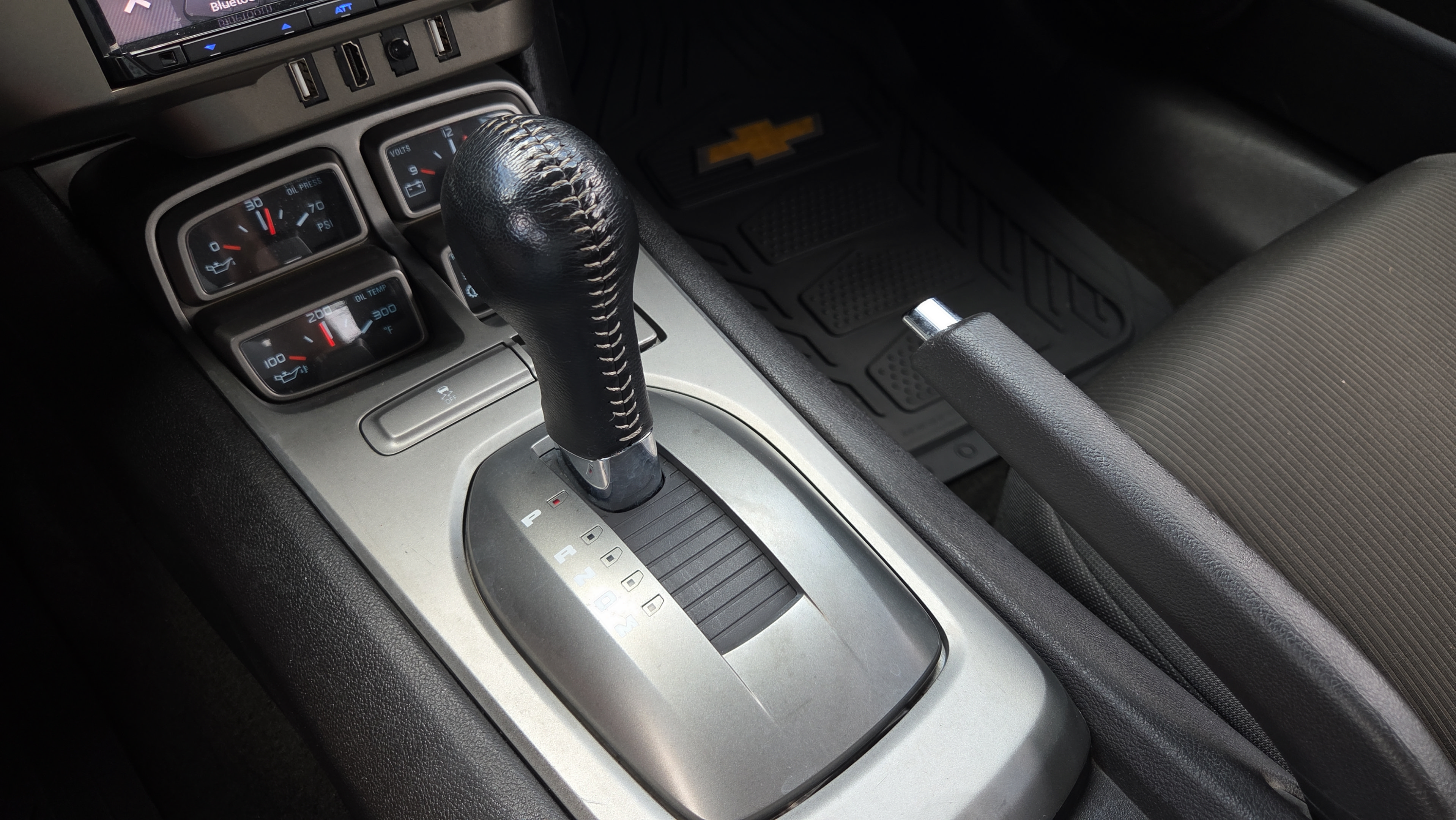 Used 2013 Chevrolet Camaro SS RWD image 25