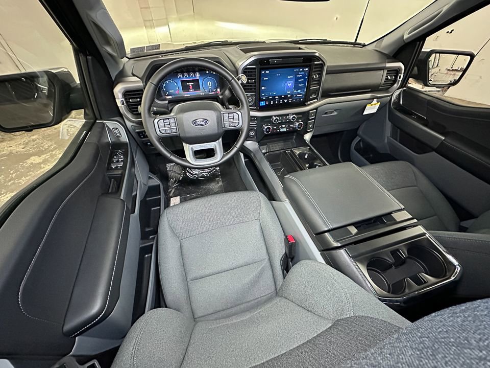 Used 2025 Ford F150 XLT w/ Equipment Group 302A MID image 12