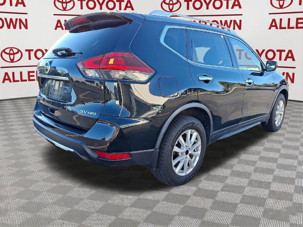 Used 2019 Nissan Rogue SV AWD/4WD image 6