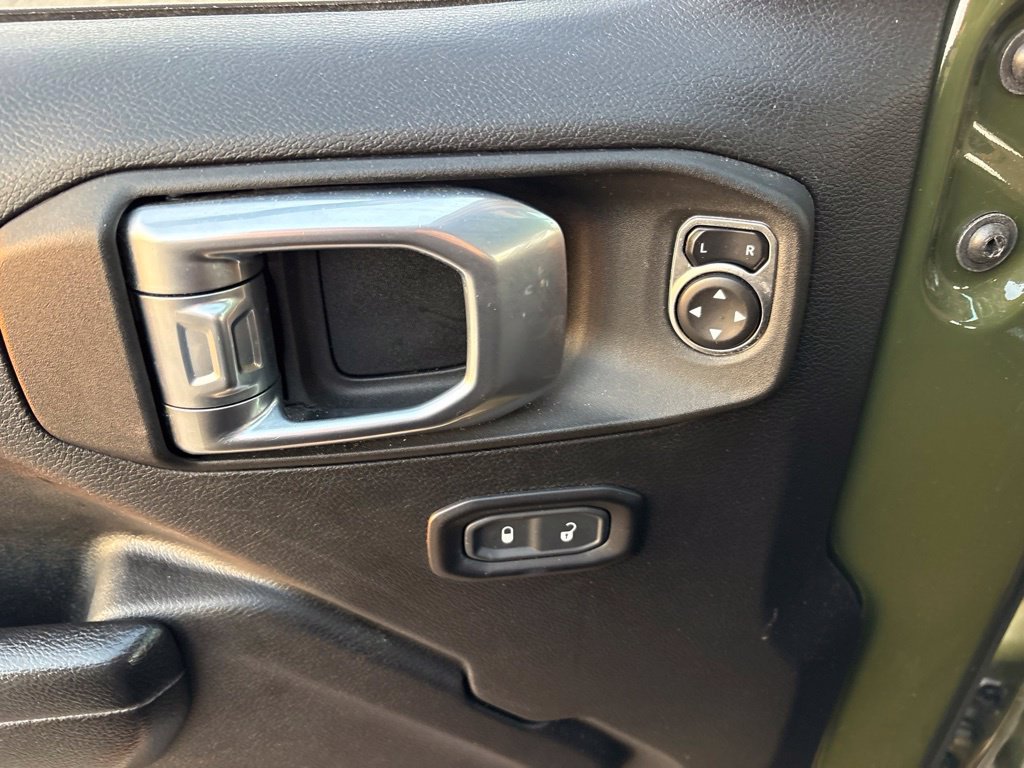 Used 2021 Jeep Wrangler Unlimited Sport AWD/4WD image 15