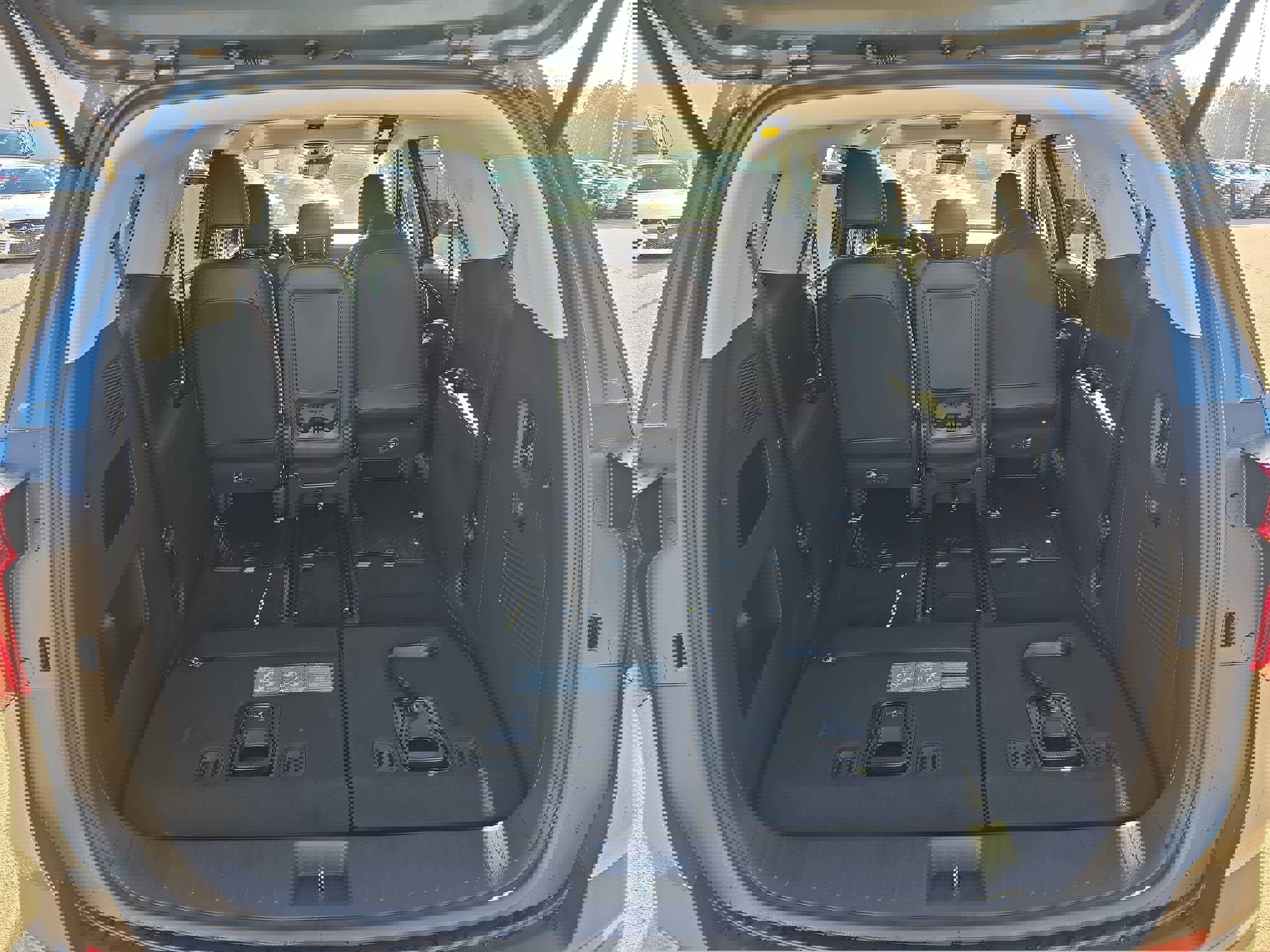 New 2026 Kia Carnival SX image 14