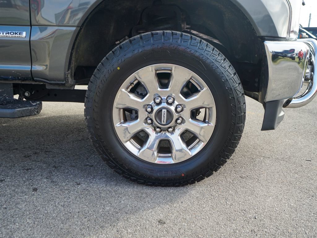 Used 2018 Ford F250 Lariat w/ Chrome Package image 15