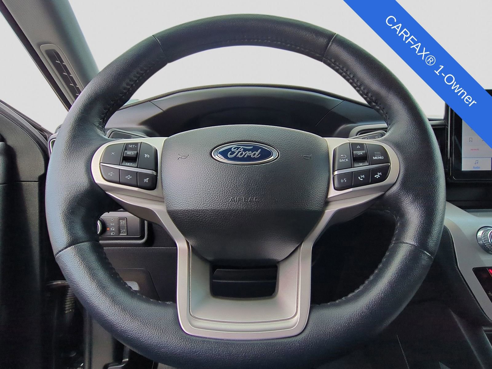 Used 2023 Ford Explorer XLT w/ Equipment Group 202A image 28