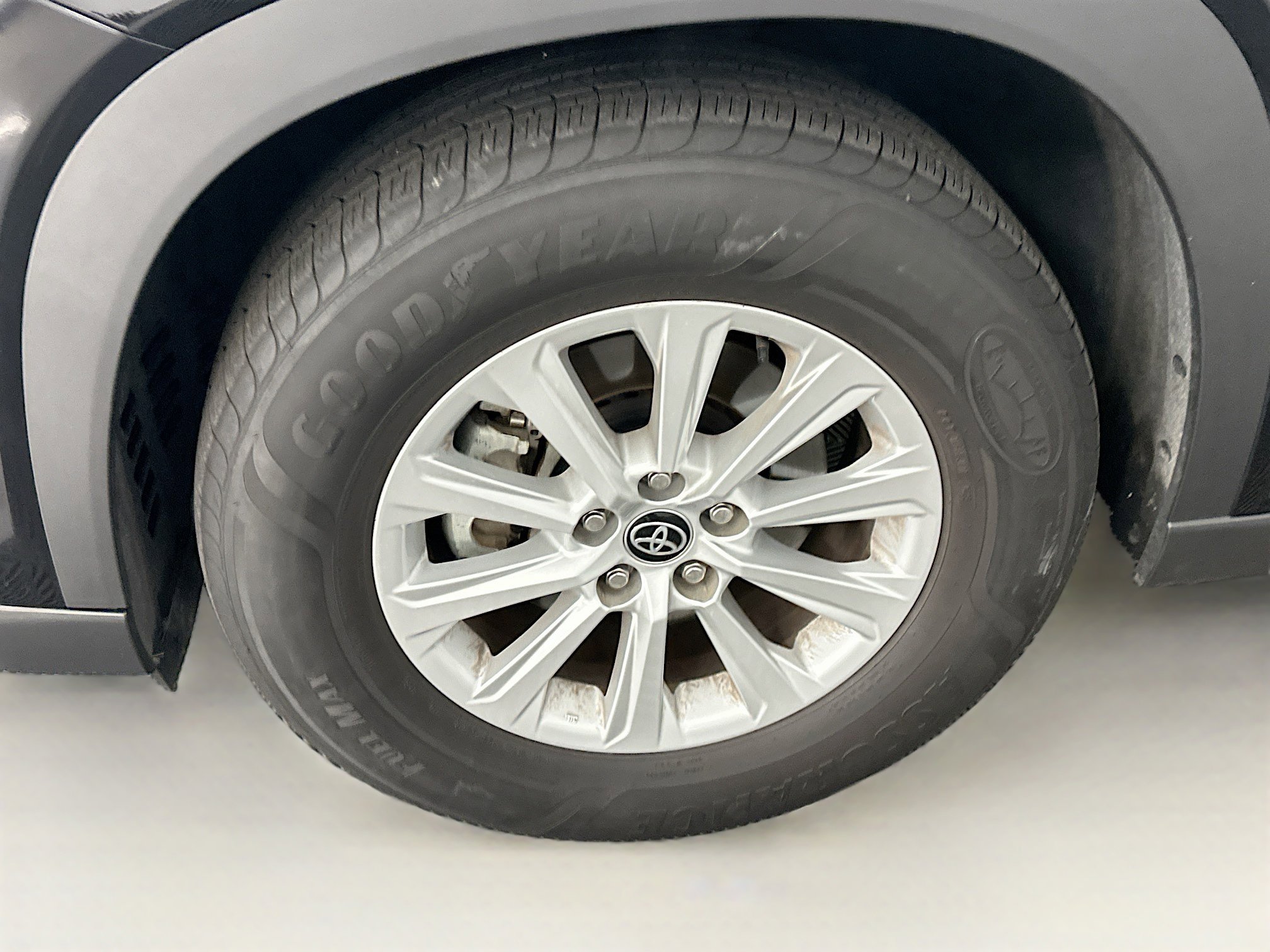 Used 2025 Toyota Grand Highlander AWD image 11