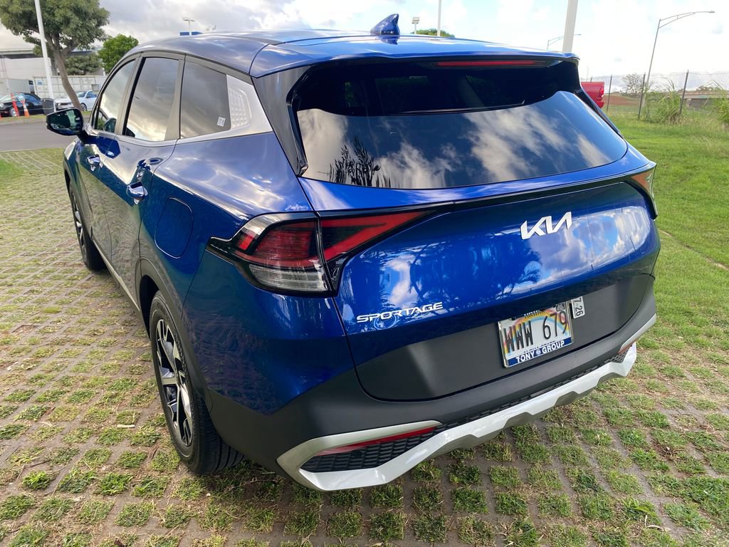 Used 2023 Kia Sportage EX image 5