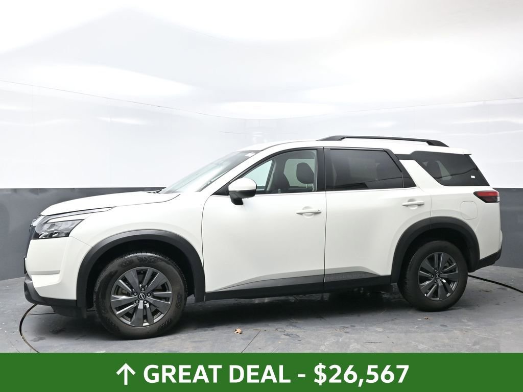 Used 2024 Nissan Pathfinder SV AWD/4WD image 10