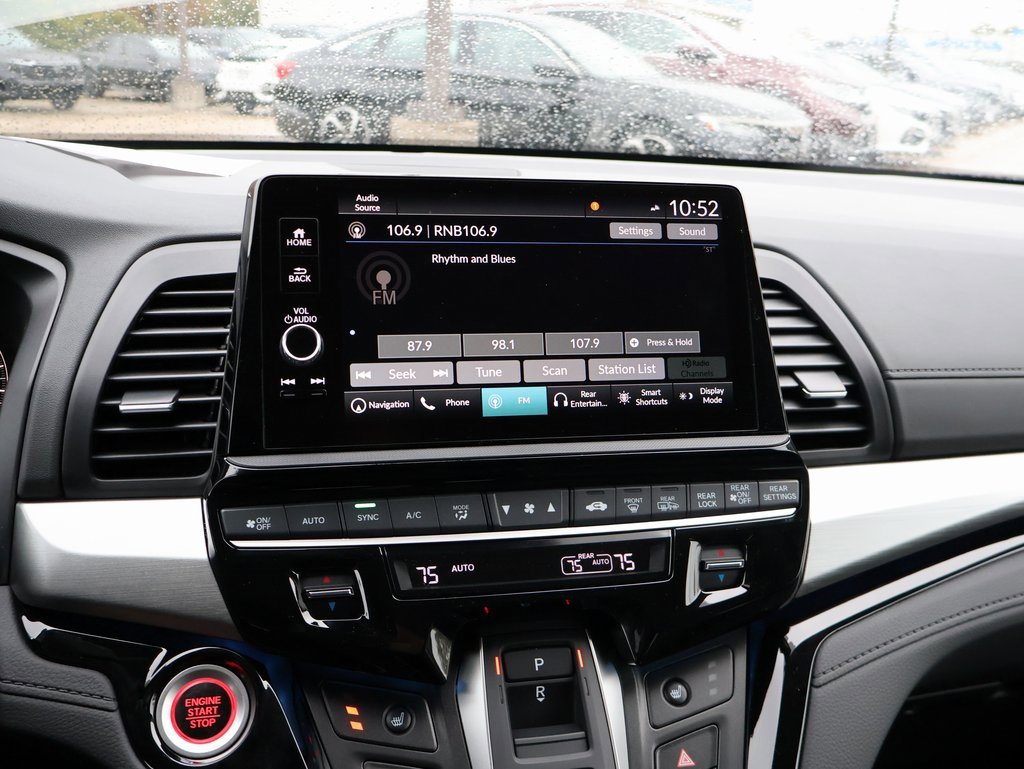 New 2026 Honda Odyssey Touring image 23