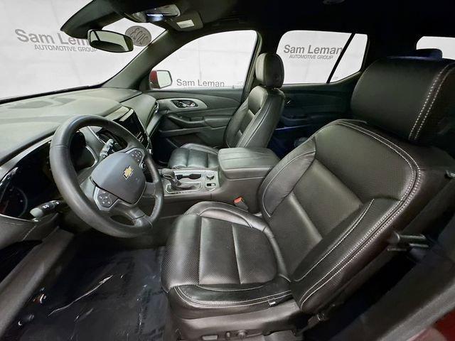 Used 2023 Chevrolet Traverse LT image 20