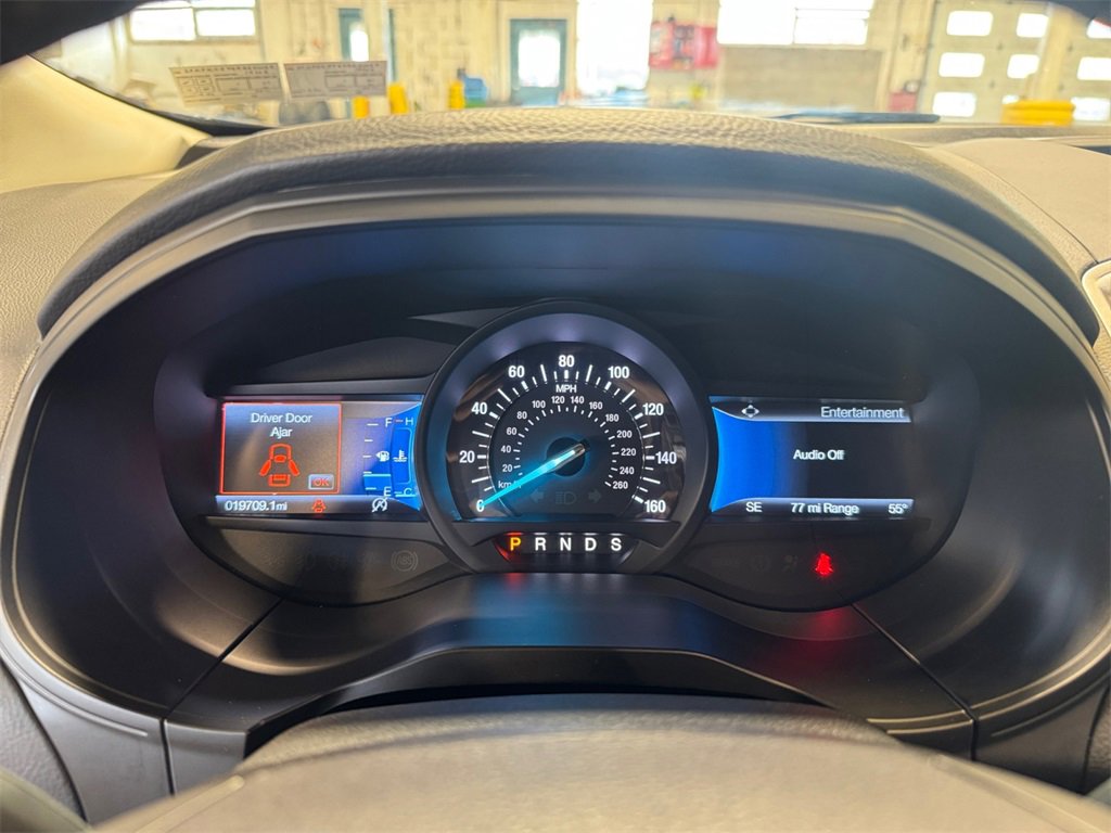 Used 2024 Ford Edge SEL w/ Sport Appearance Package image 16