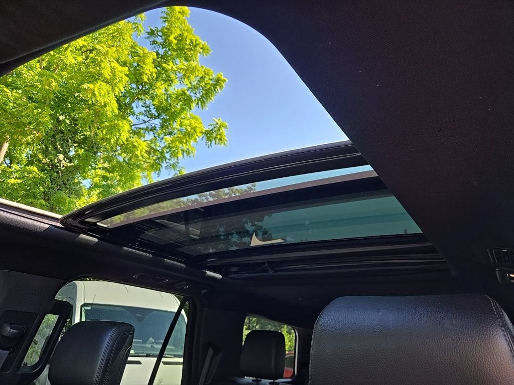 Certified 2019 Ford Expedition Limited w/ Driver Assistance Package AWD/4WD image 11