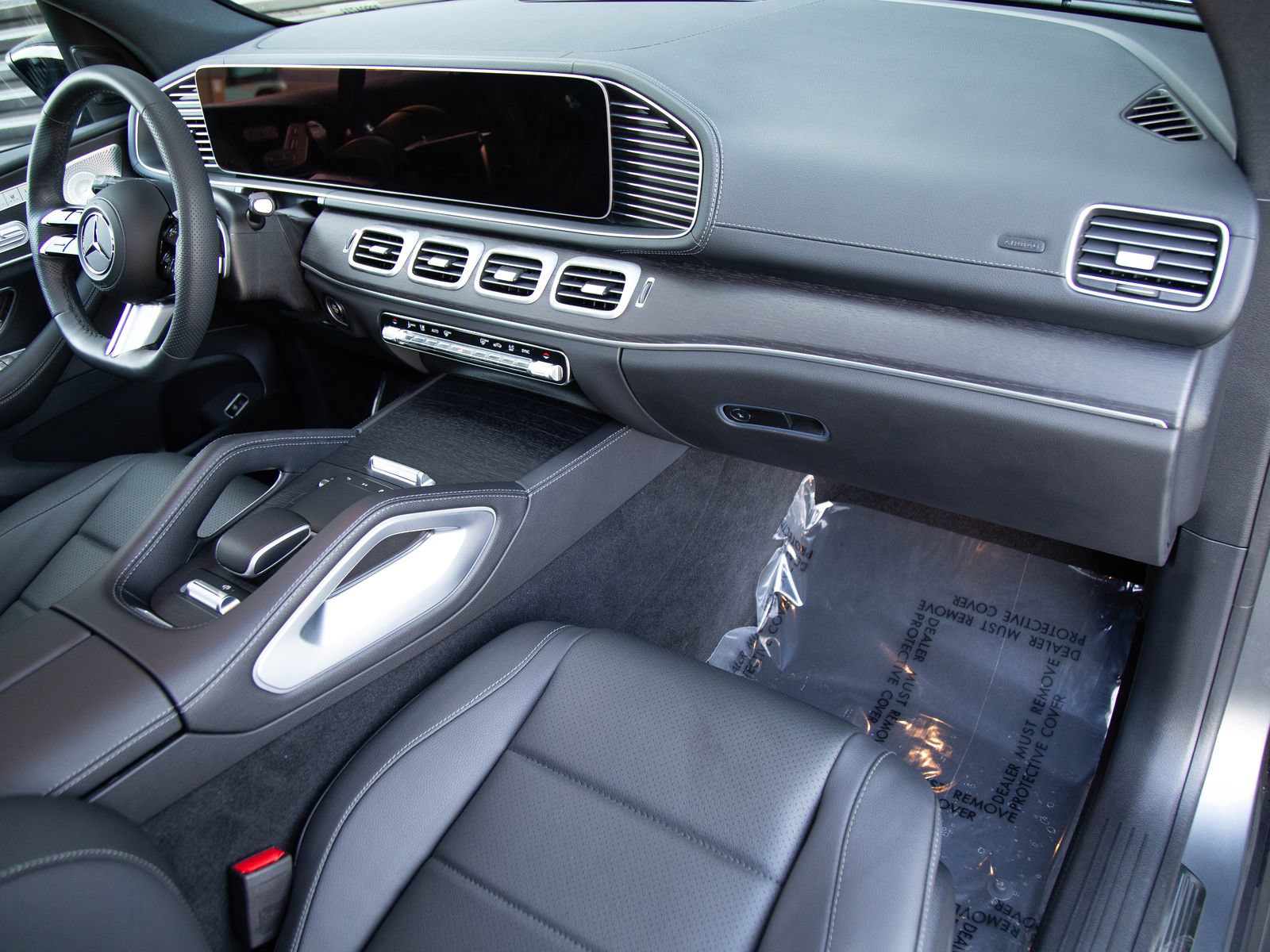 Used 2024 Mercedes-Benz GLS 450 4MATIC image 32