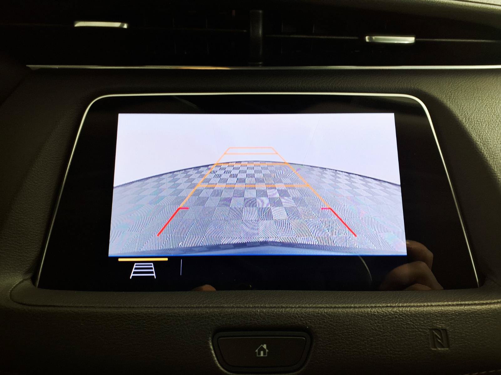 Used 2019 Cadillac XT4 Premium Luxury w/ Cold Weather Package FWD image 19