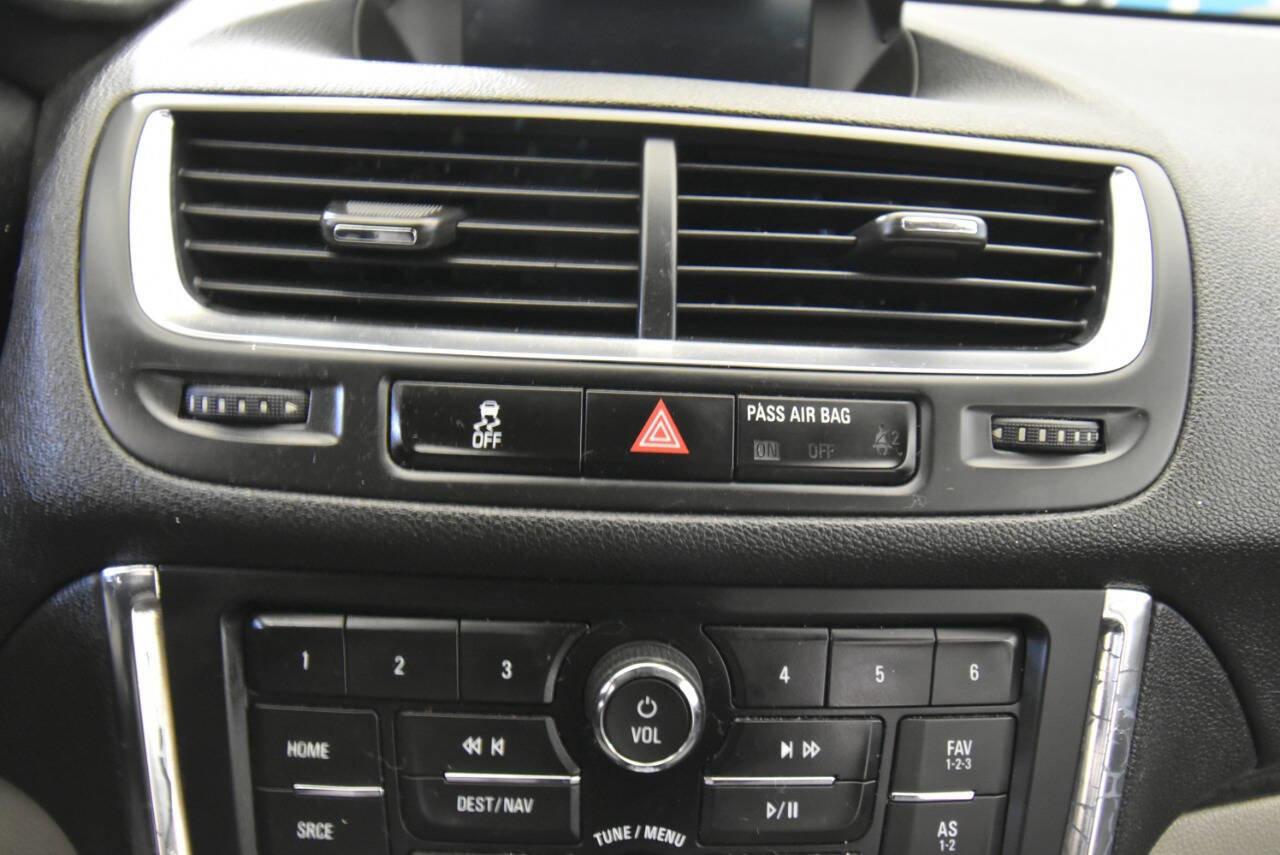 Used 2015 Buick Encore Premium AWD/4WD image 28