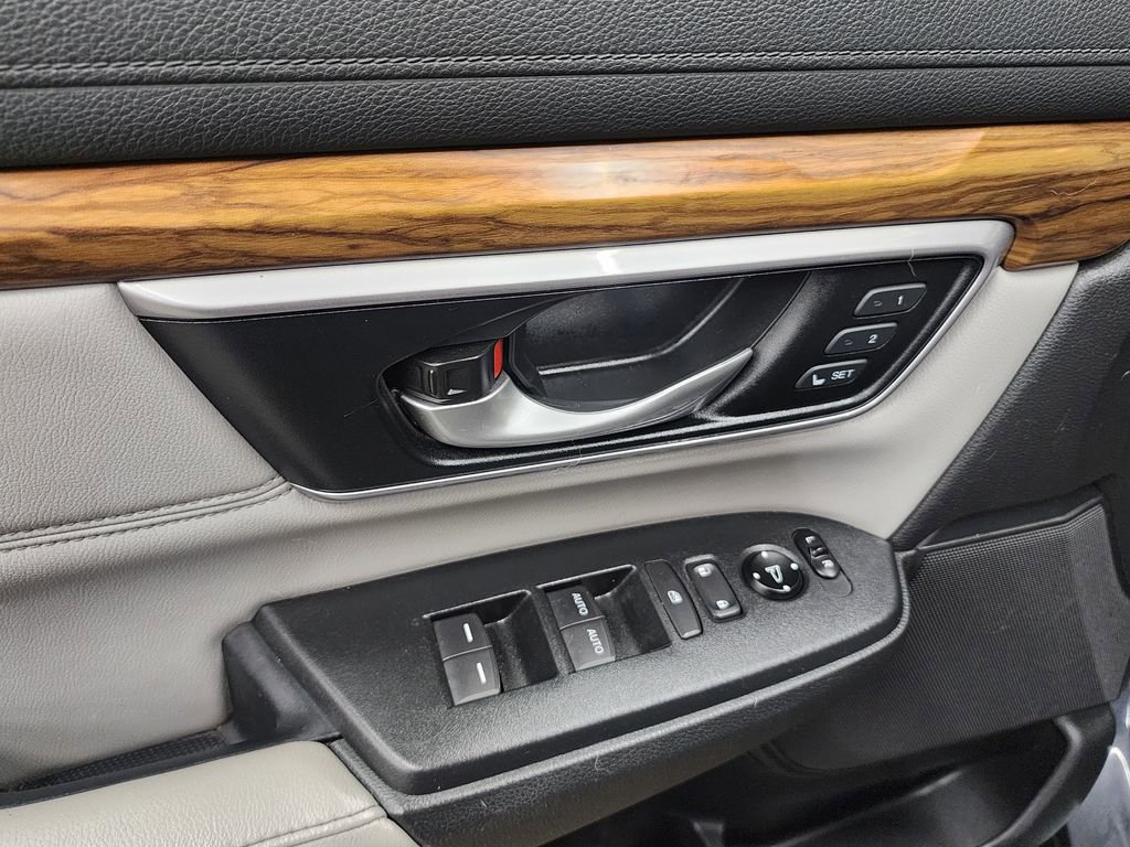 Used 2018 Honda CR-V EX-L image 10