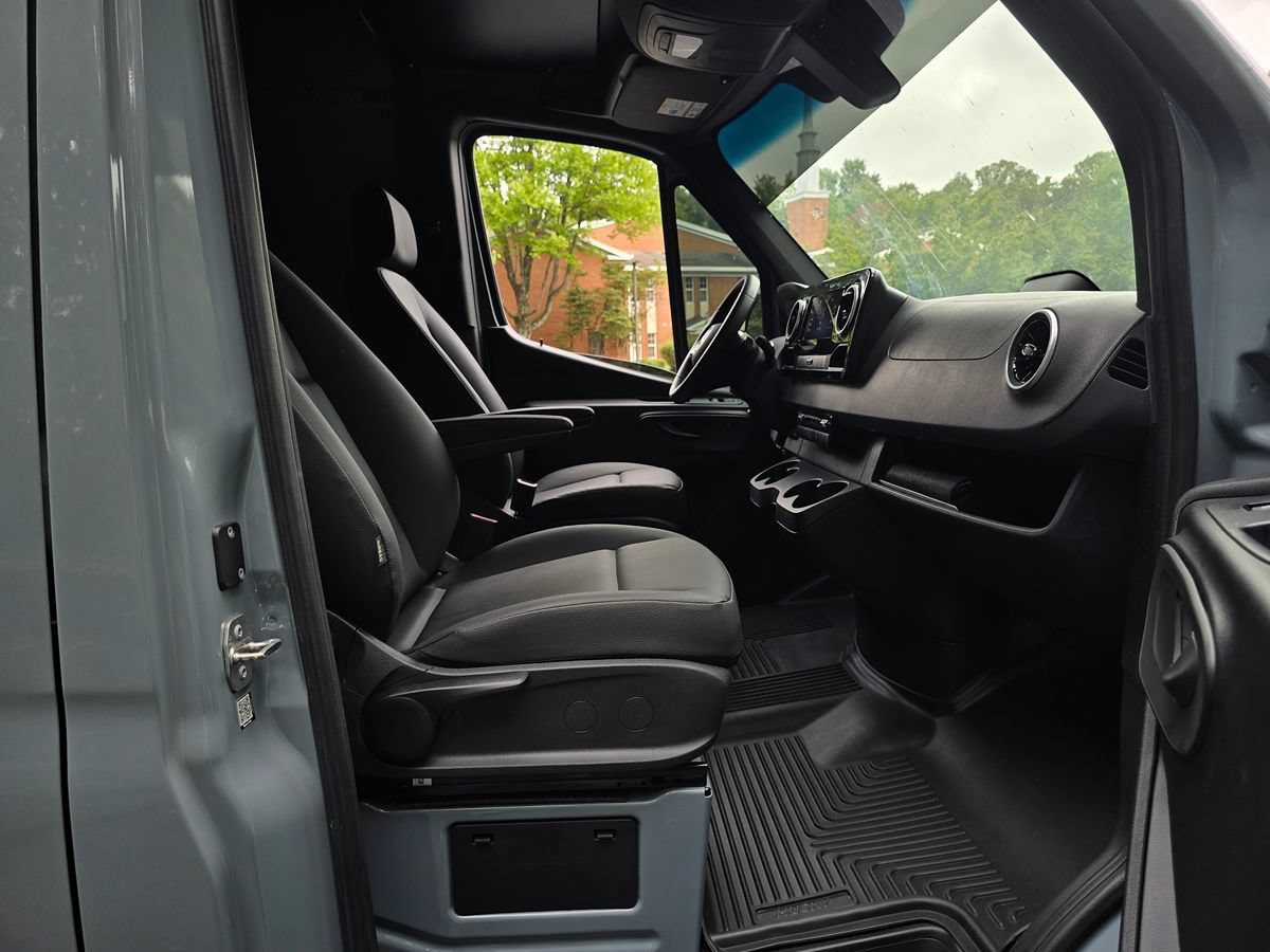 Used 2026 Mercedes-Benz Sprinter 2500 image 16