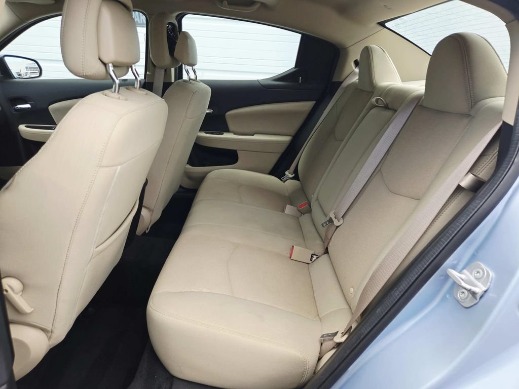 Used 2013 Dodge Avenger SXT FWD image 13