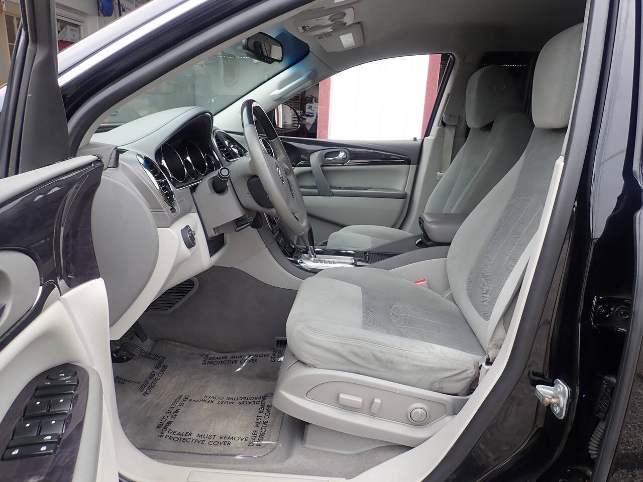 Used 2017 Buick Enclave Convenience FWD image 8