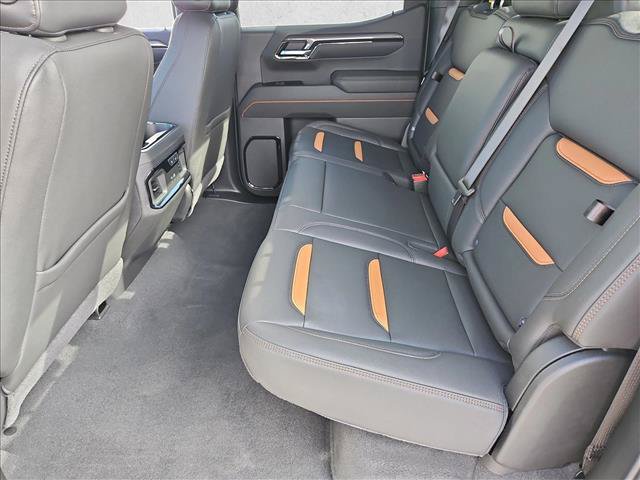 New 2026 GMC Sierra 1500 AT4 w/ AT4 Premium Package AWD/4WD image 16