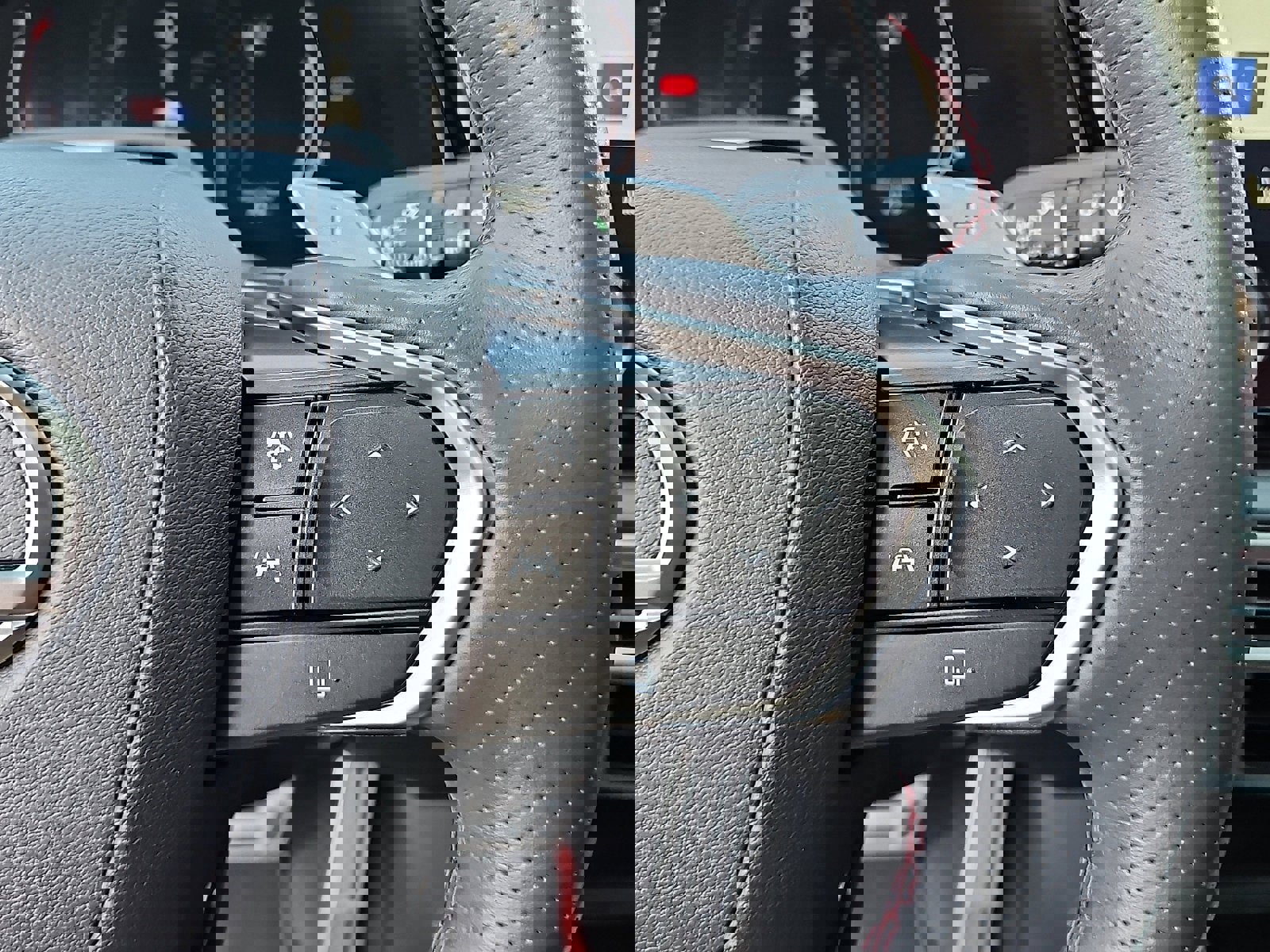 Used 2024 Lexus RX 500h F Sport w/ Convenience Package image 16