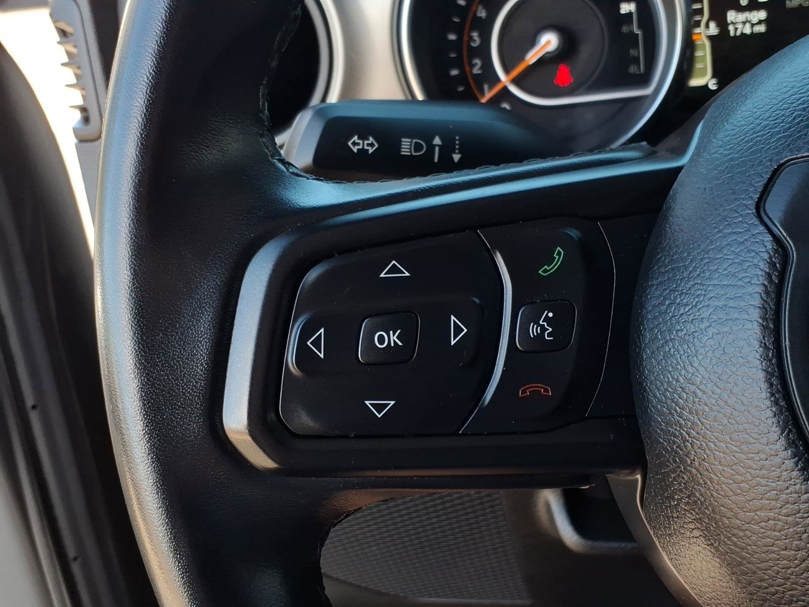 Used 2021 Jeep Wrangler Sport S image 31