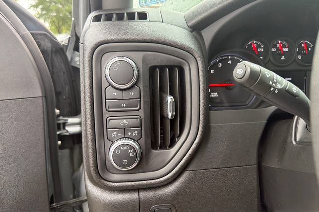 Used 2024 GMC Sierra 2500 Pro w/ Convenience Package AWD/4WD image 16