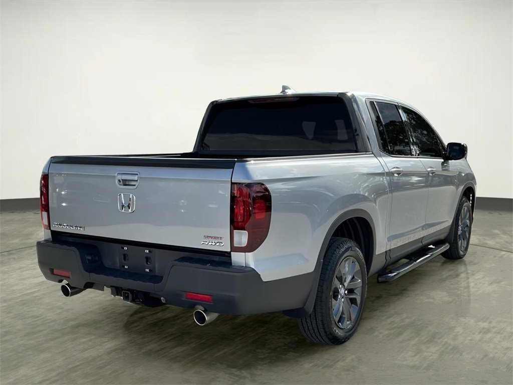 Used 2021 Honda Ridgeline Sport image 7