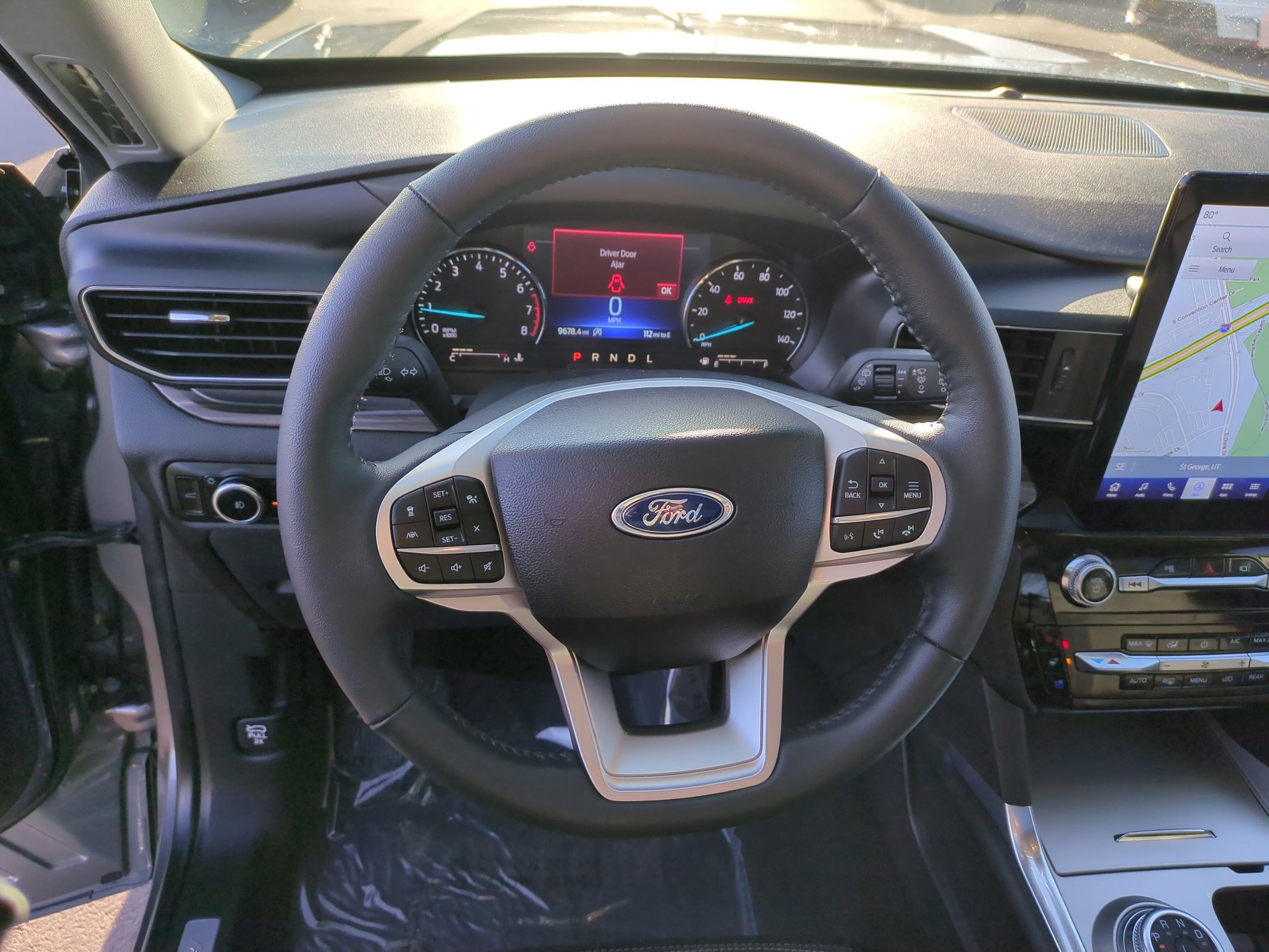 Used 2023 Ford Explorer Limited w/ Limited Technology Package image 17