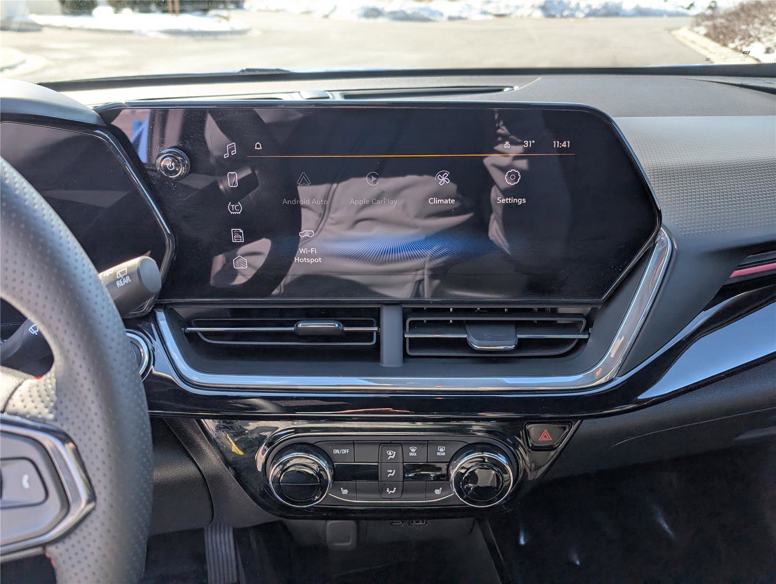 Used 2024 Chevrolet Trax RS image 18