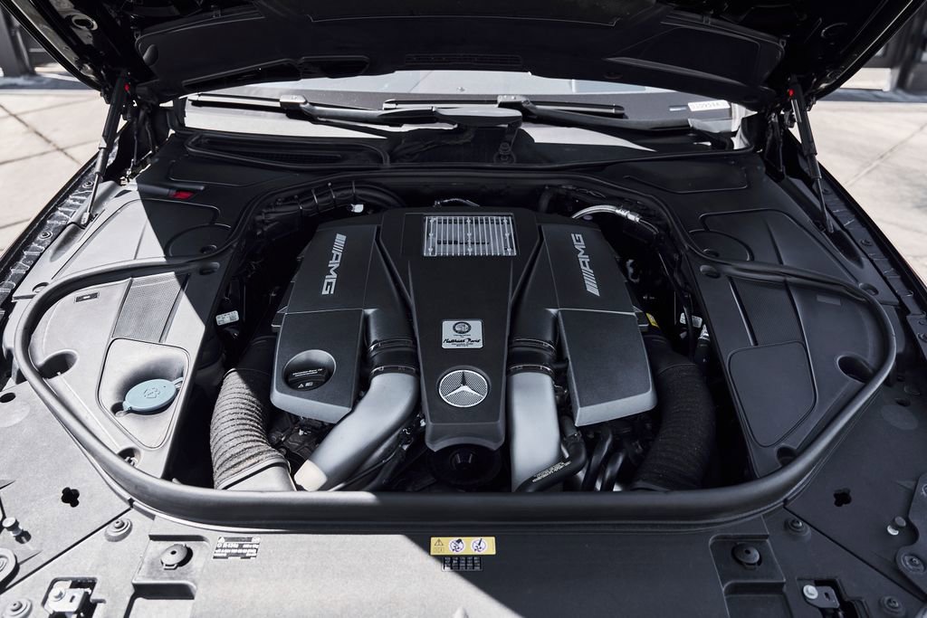 Used 2016 Mercedes-Benz S 63 AMG 4MATIC Coupe image 14