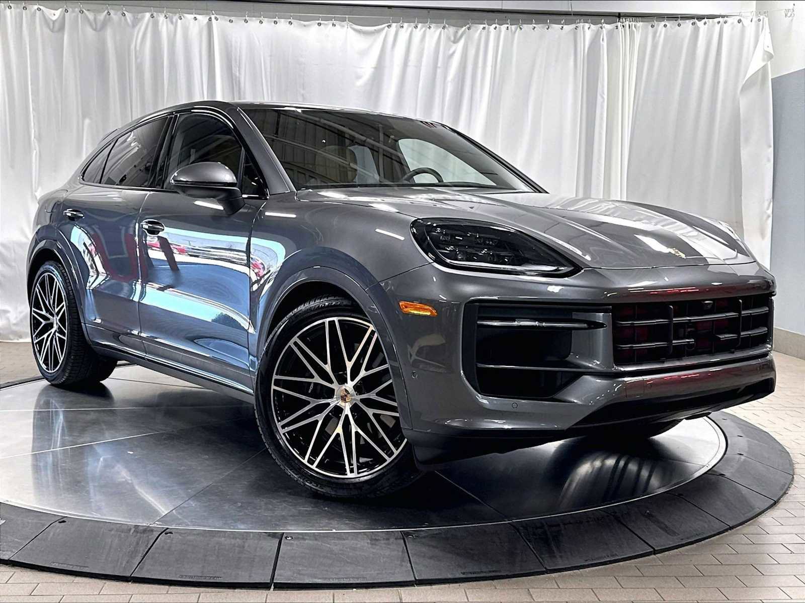 Used 2026 Porsche Cayenne Coupe AWD/4WD image 11