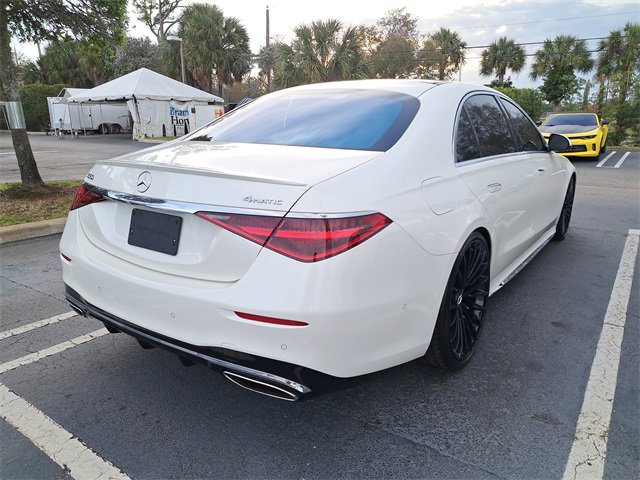 Used 2021 Mercedes-Benz S 580 4MATIC Sedan w/ AMG Line image 4