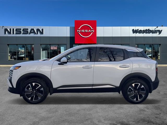 Used 2025 Nissan Kicks SV w/ Illumination Package image 5