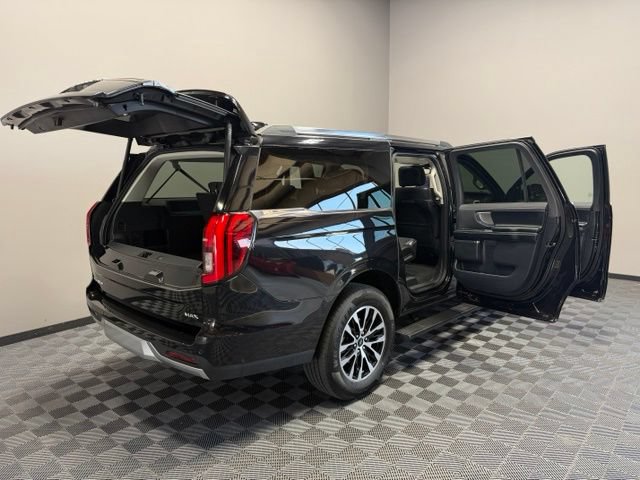 Used 2025 Ford Expedition Max Platinum AWD/4WD image 28