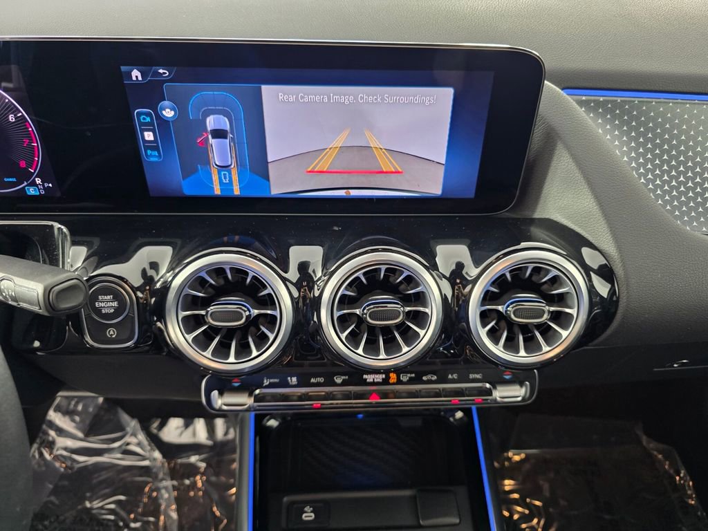 Certified 2025 Mercedes-Benz GLA 250 image 21