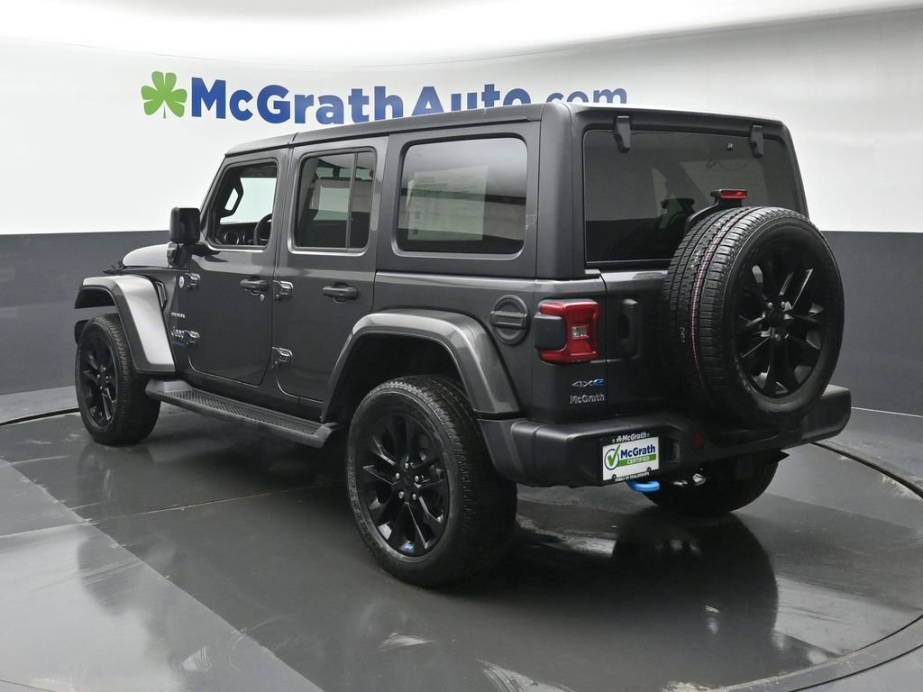Used 2023 Jeep Wrangler Unlimited Sahara image 21