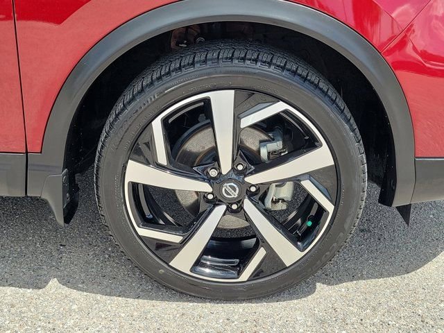 Certified 2022 Nissan Rogue Sport SL image 12