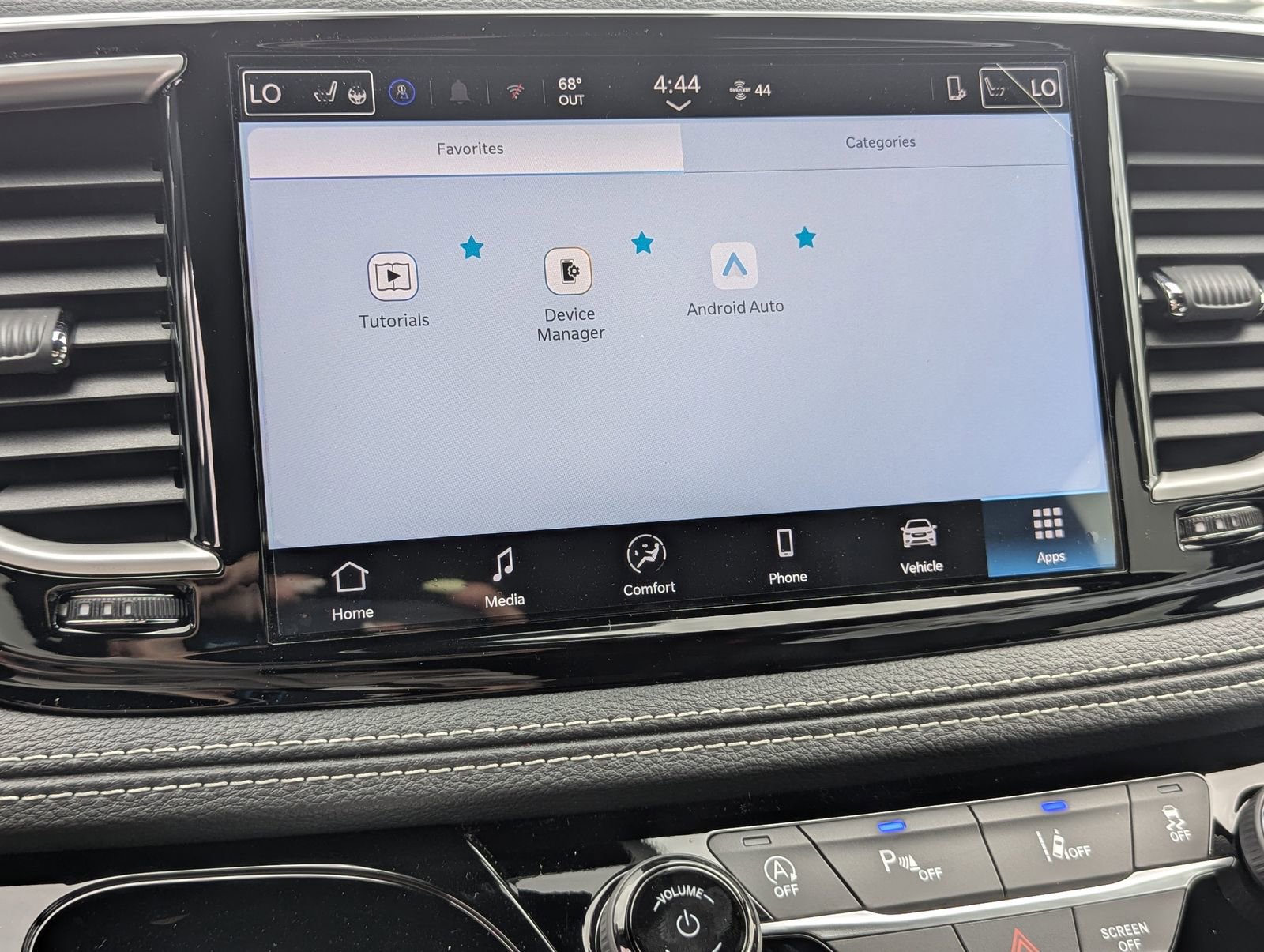 New 2026 Chrysler Pacifica Select image 7