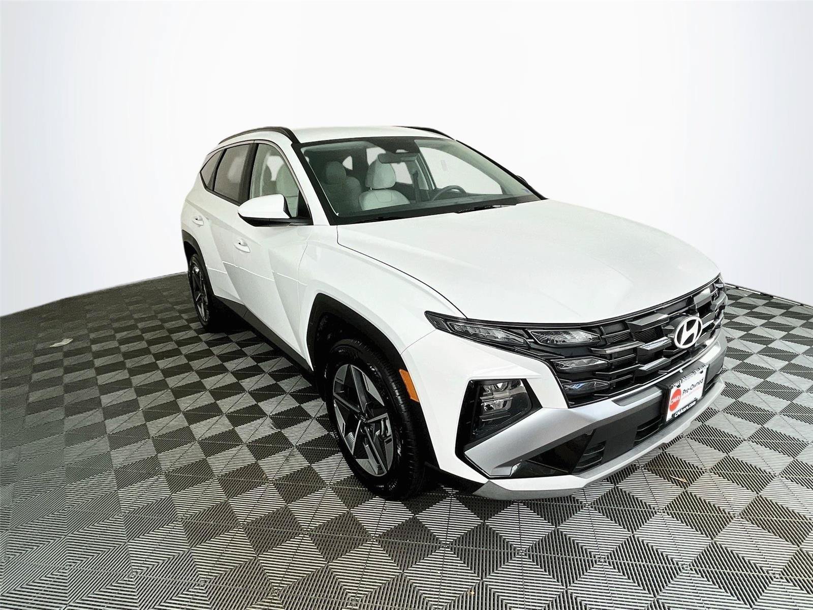 Certified 2025 Hyundai Tucson SEL AWD/4WD image 1