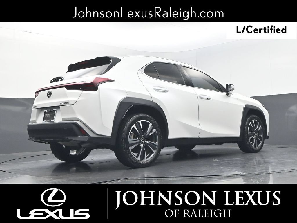 Certified 2025 Lexus UX 300h FWD w/ Accessory Package (Z2) image 6