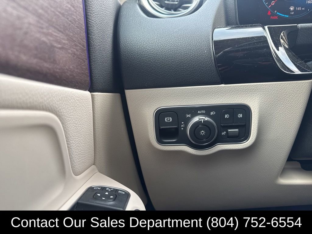 Used 2023 Mercedes-Benz GLA 250 4MATIC image 16