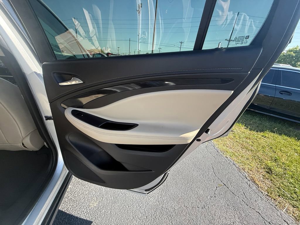 Used 2017 Buick Envision Preferred FWD image 20