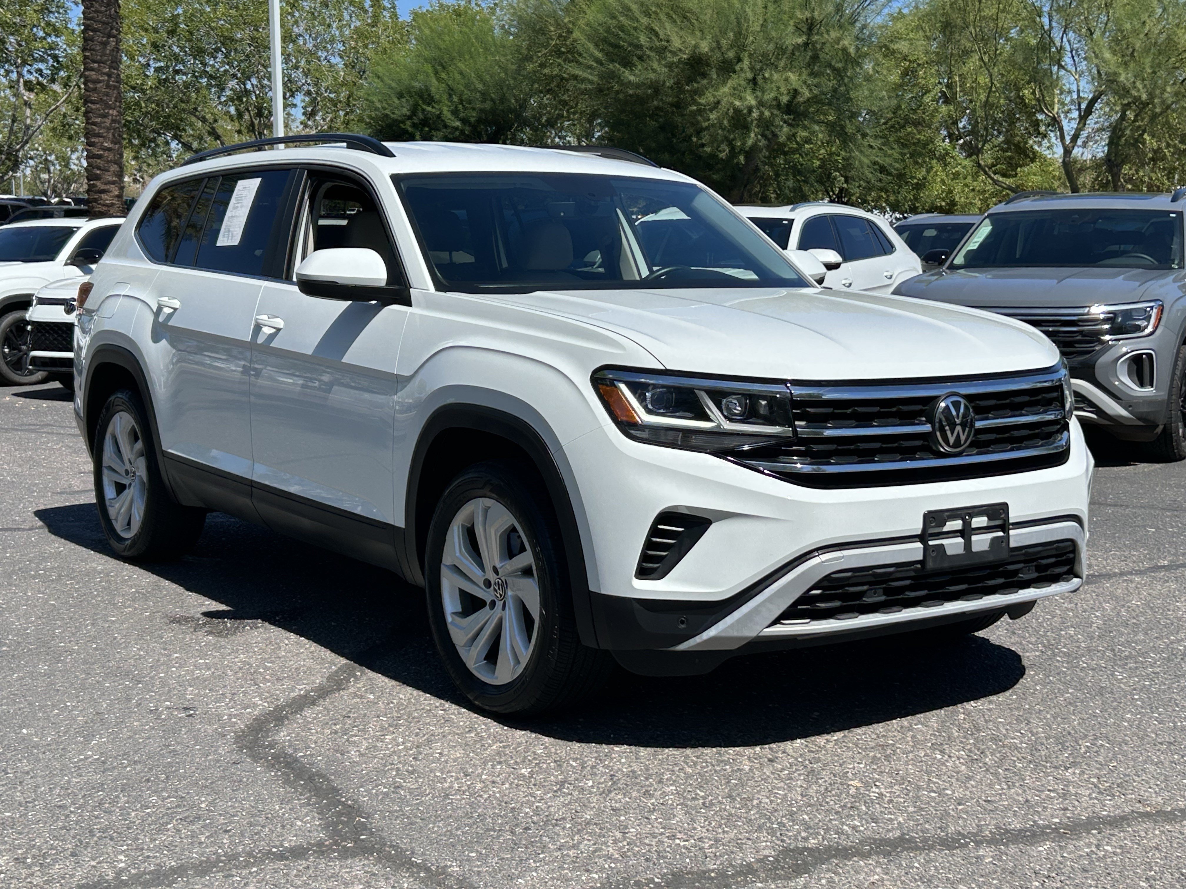 Used 2023 Volkswagen Atlas SE FWD image 6