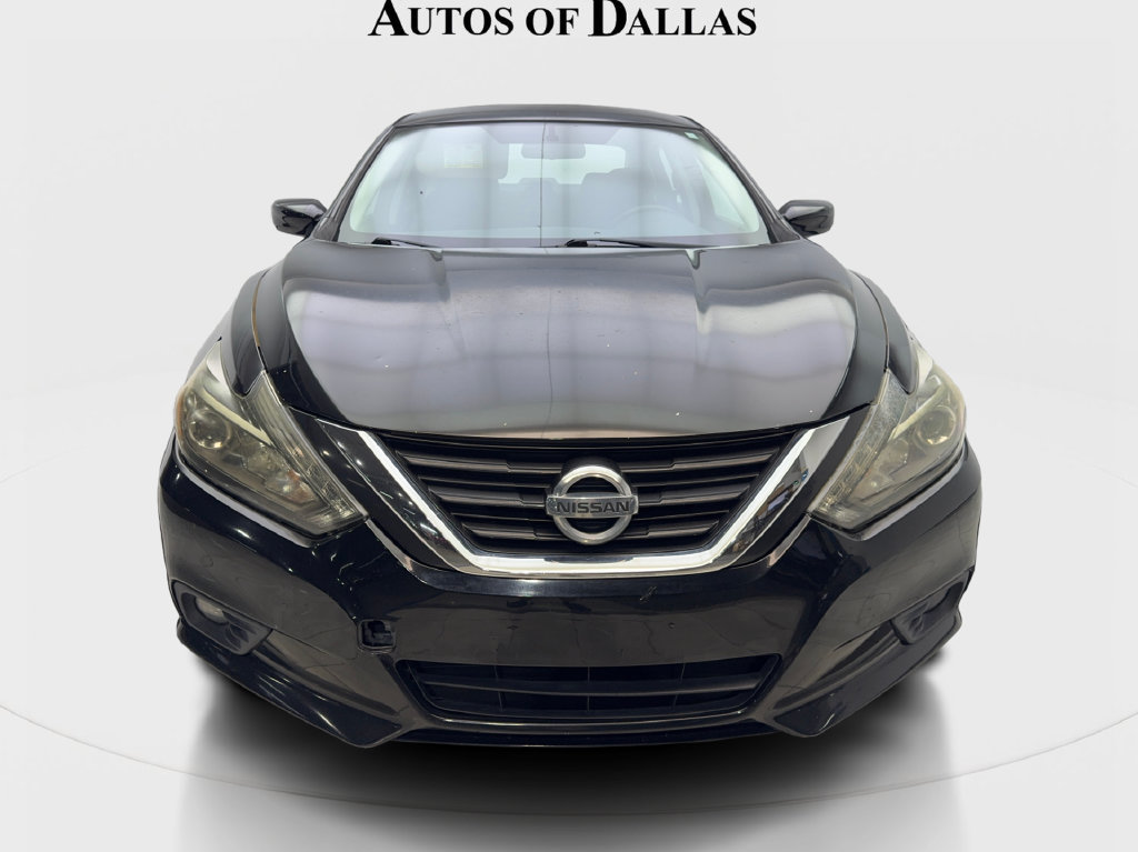 Used 2016 Nissan Altima 2.5 SR w/ LED Appearance Package FWD image 4