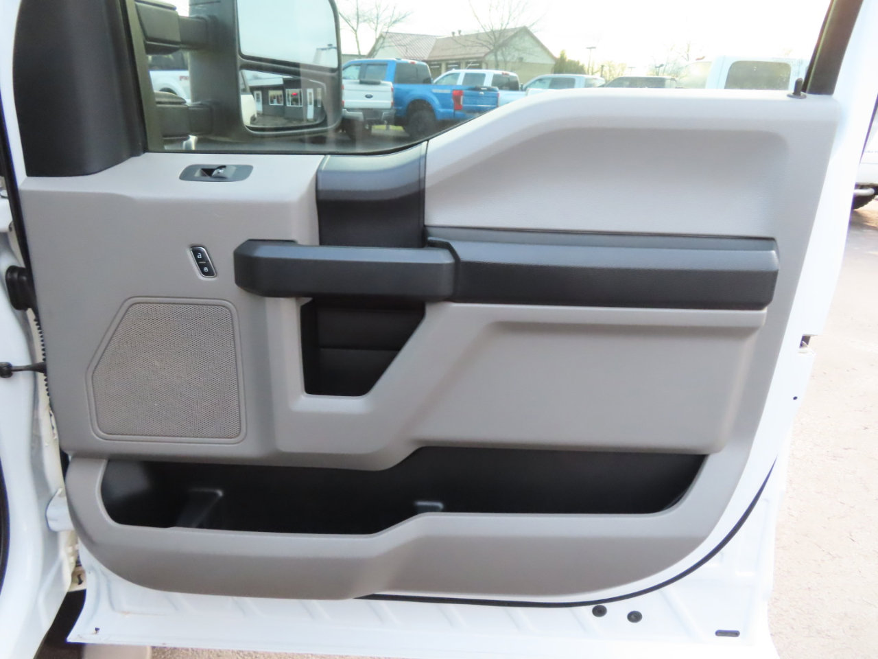 Used 2017 Ford F350 XL w/ STX Appearance Package image 47