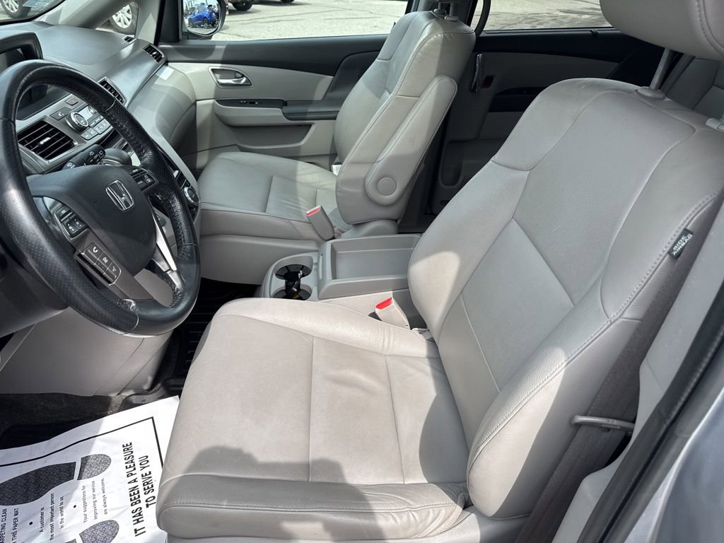 Used 2016 Honda Odyssey EX-L image 24