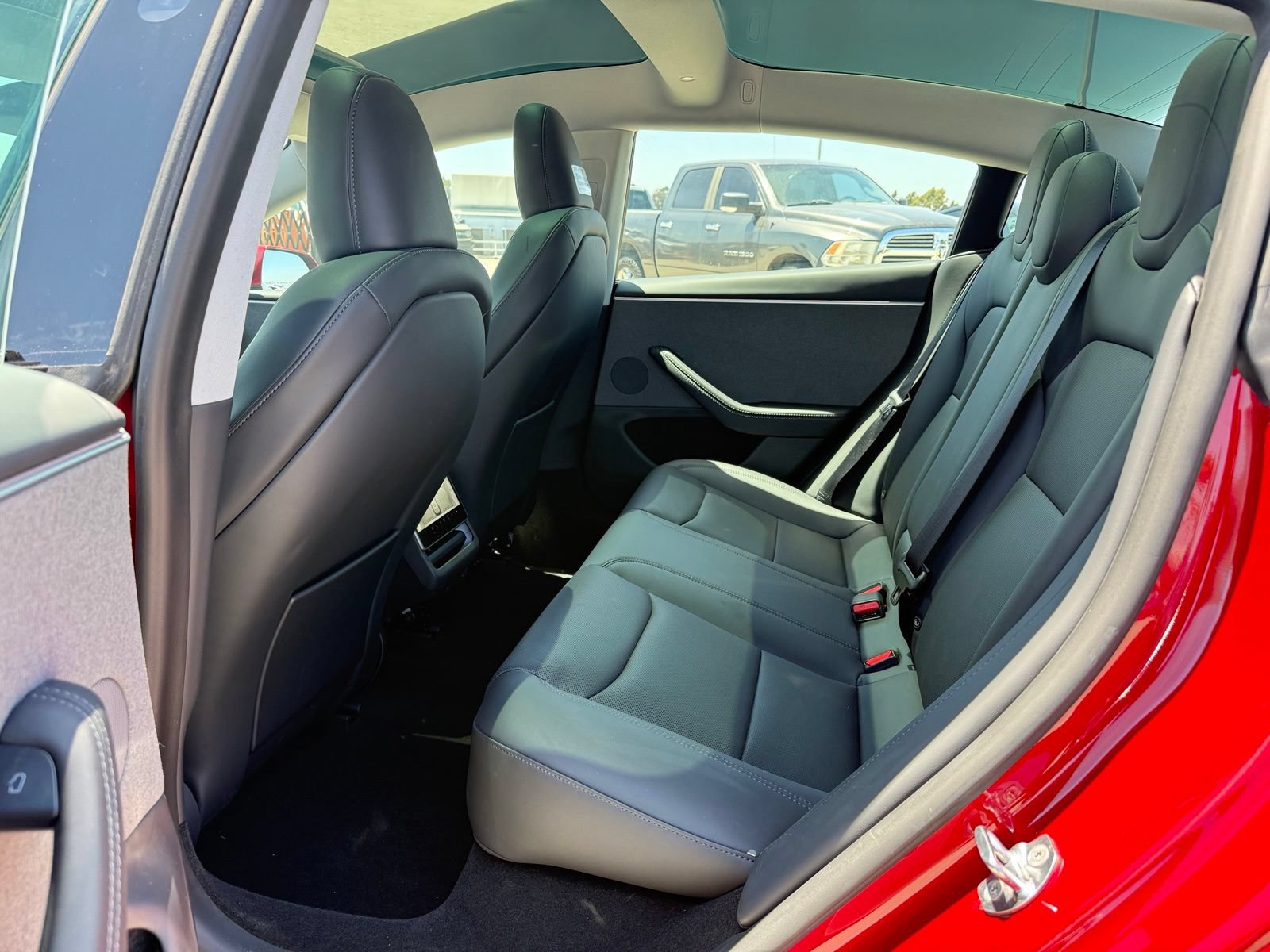 Used 2025 Tesla Model 3 Long Range RWD image 6