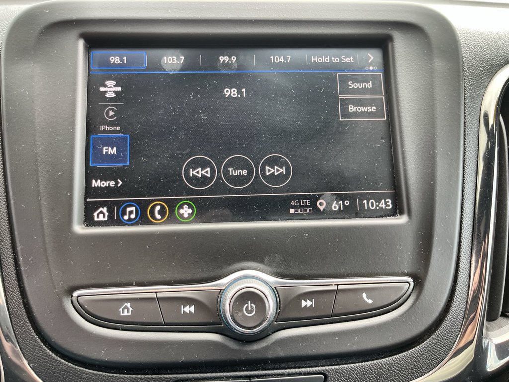 Used 2023 Chevrolet Equinox RS AWD/4WD image 13