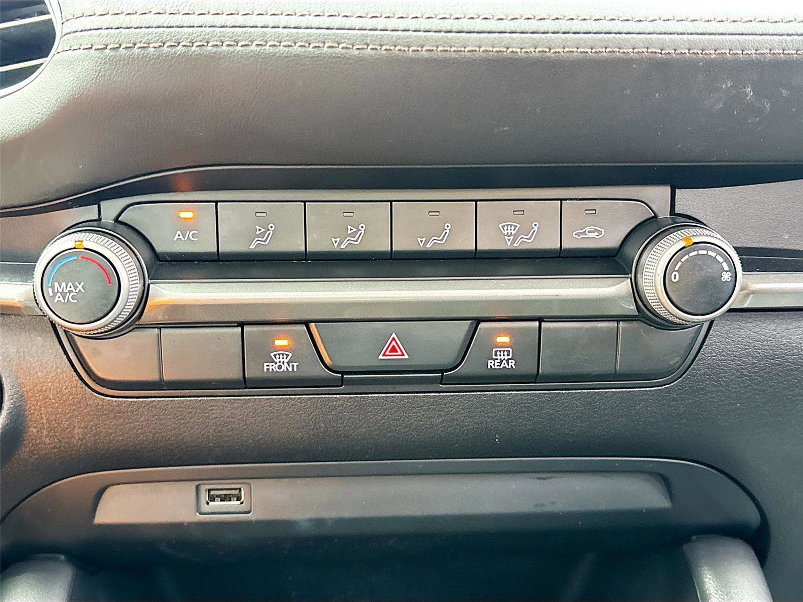 Used 2021 MAZDA MAZDA3 s image 17