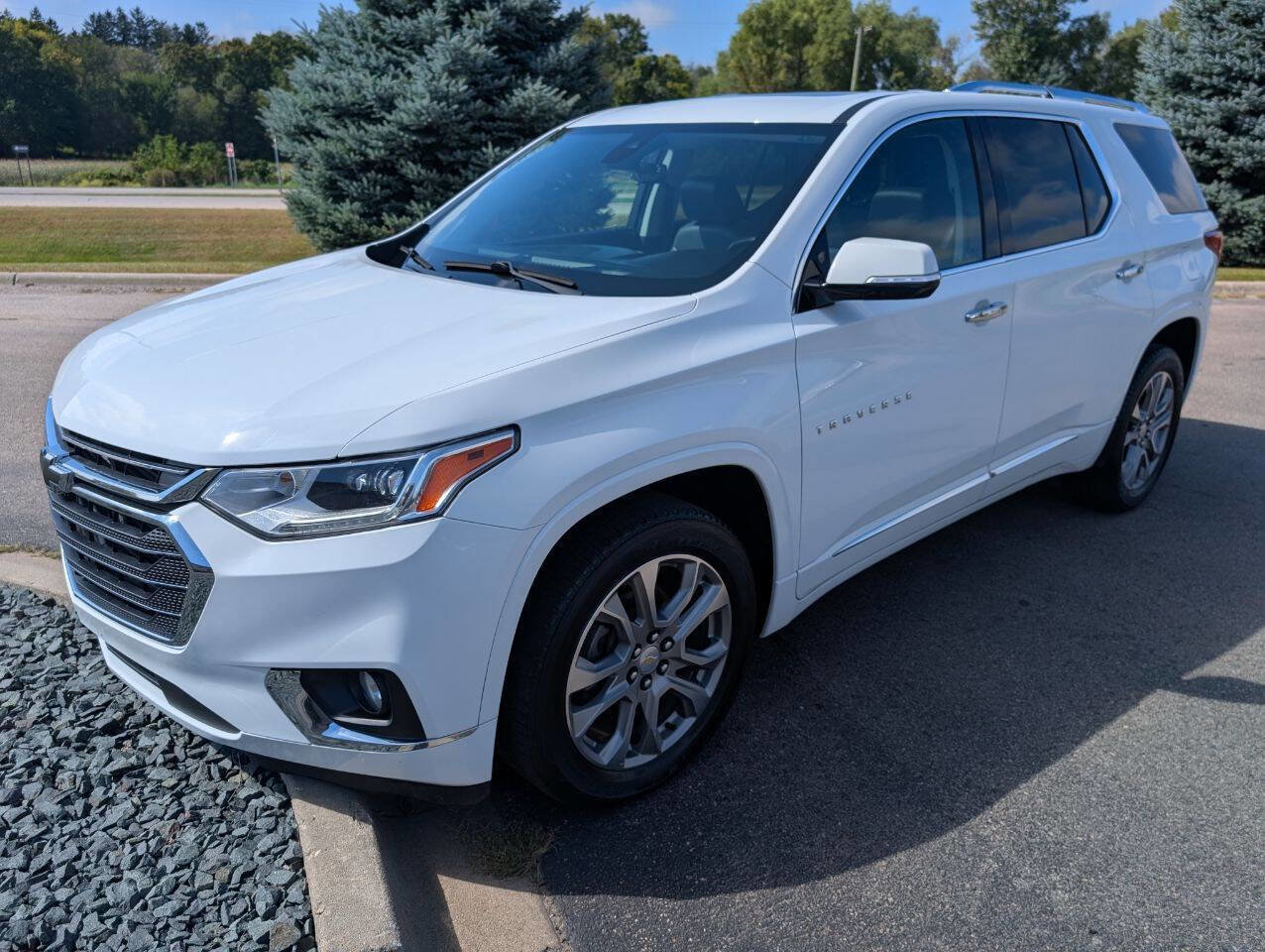 Used 2019 Chevrolet Traverse Premier image 5