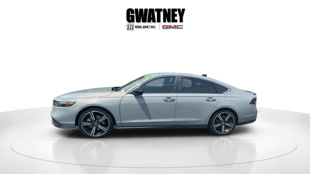 Used 2024 Honda Accord Sport image 8